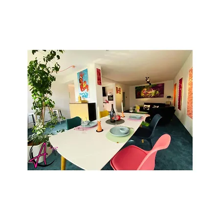 Apartment Atelier *