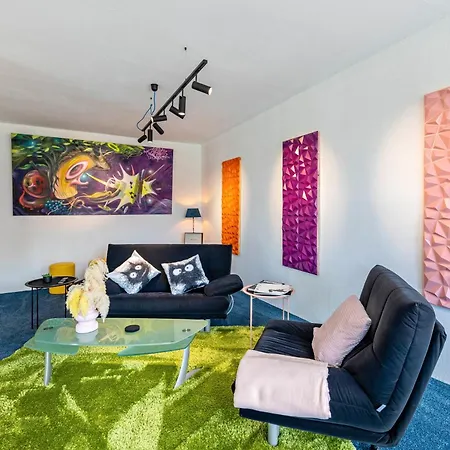 Atelier Apartment